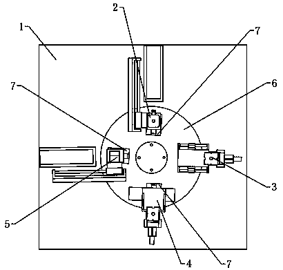 Automatic machining device for automobile flange yoke