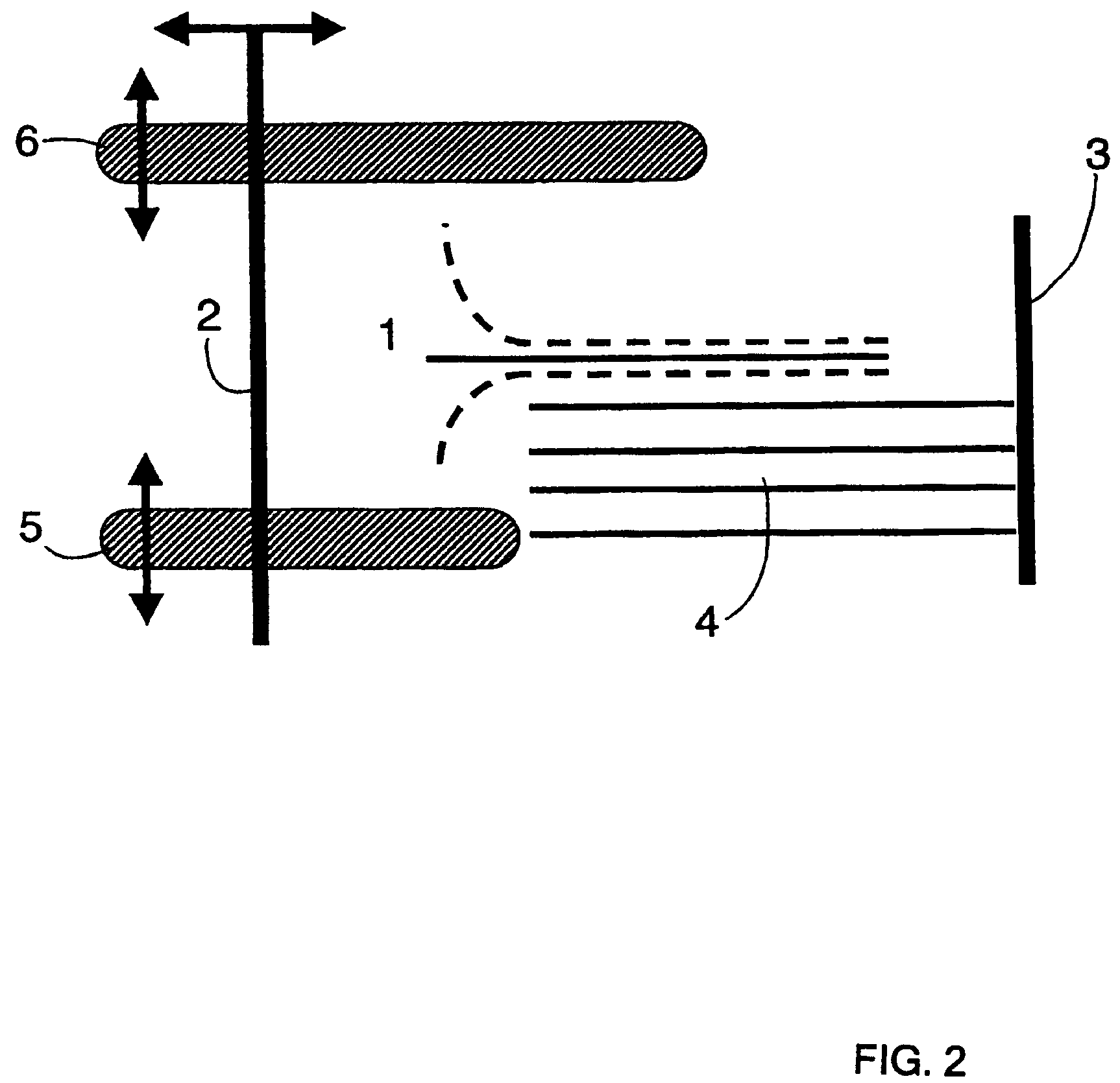 Device and method for forming a stack of sheets on a delivery surface