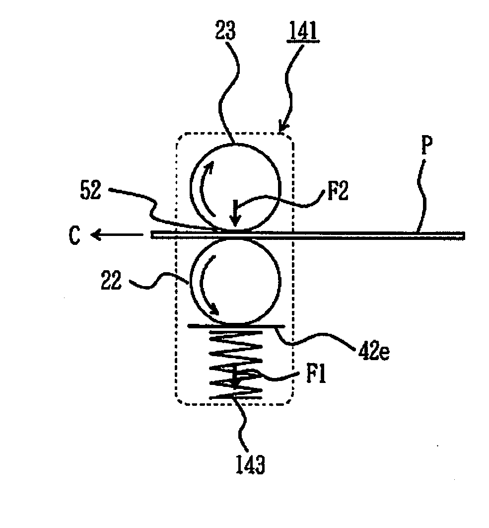 Medium conveyance device and image formation apparatus