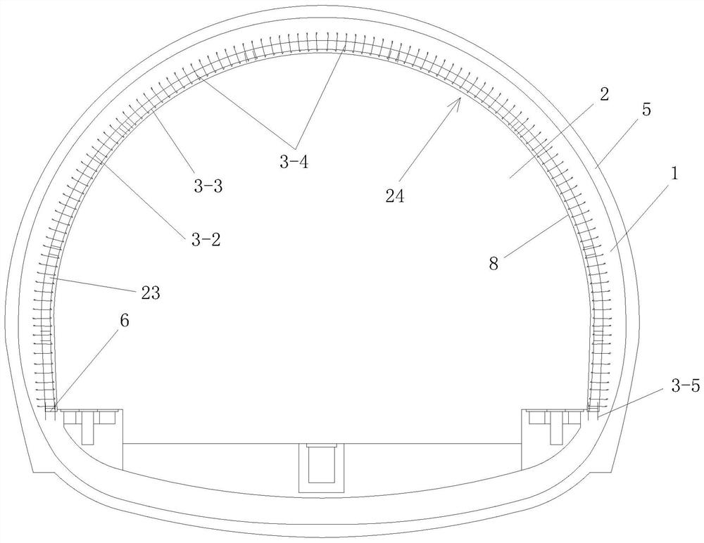 A method for improving the secondary lining of tunnels in lining mold construction