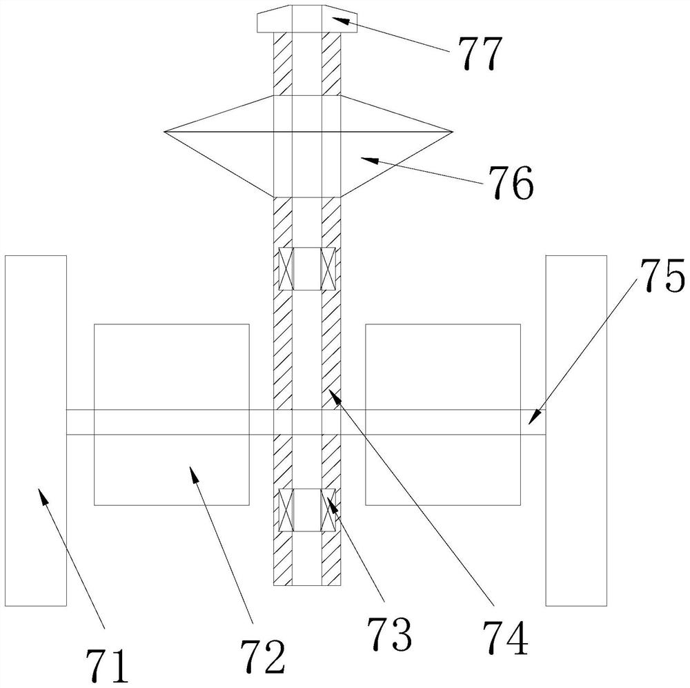 A pre-grinding two-way stirring chelator for viscous feed production