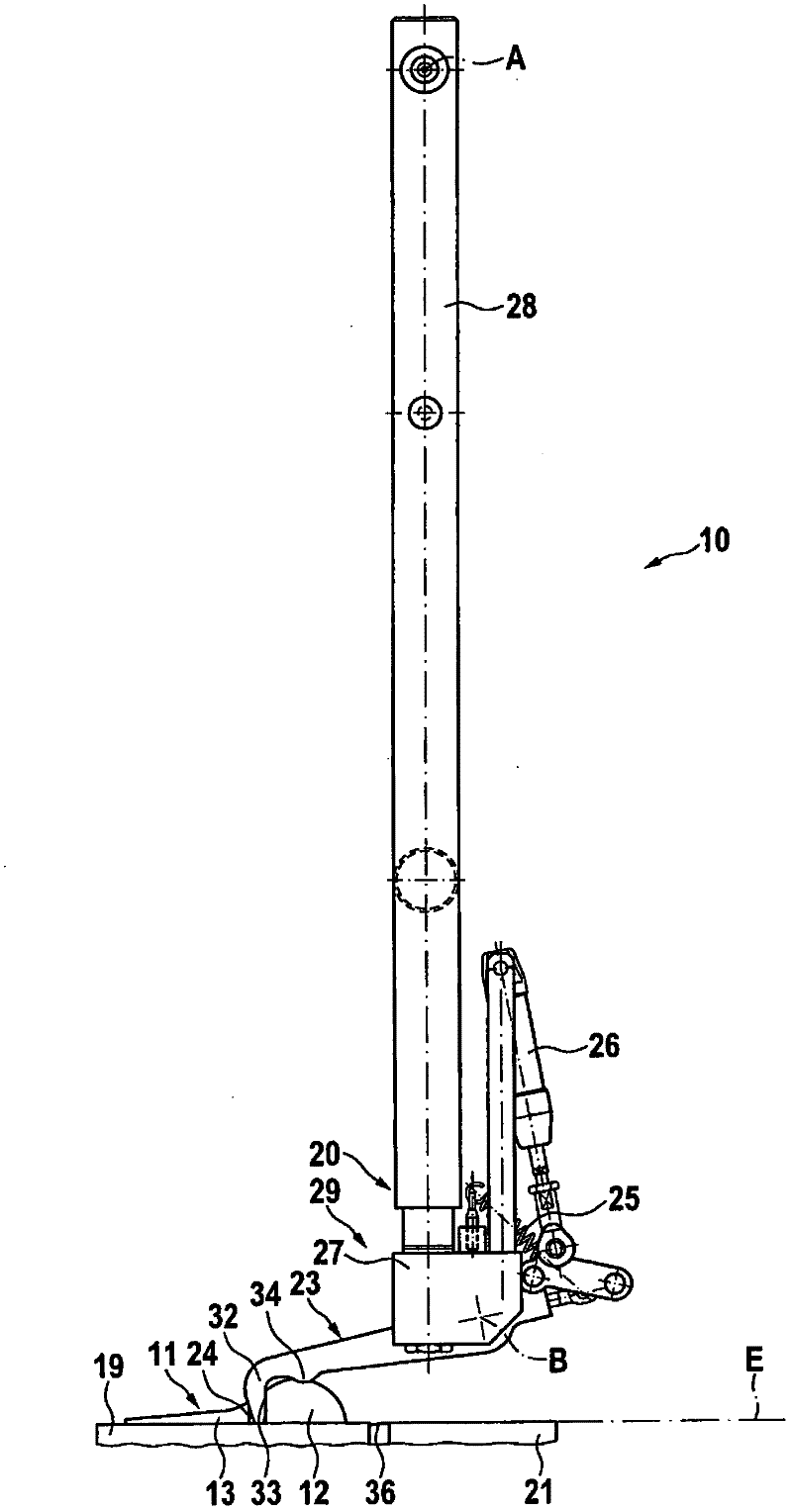 Apparatus and method for separating segmented parts of segmented products