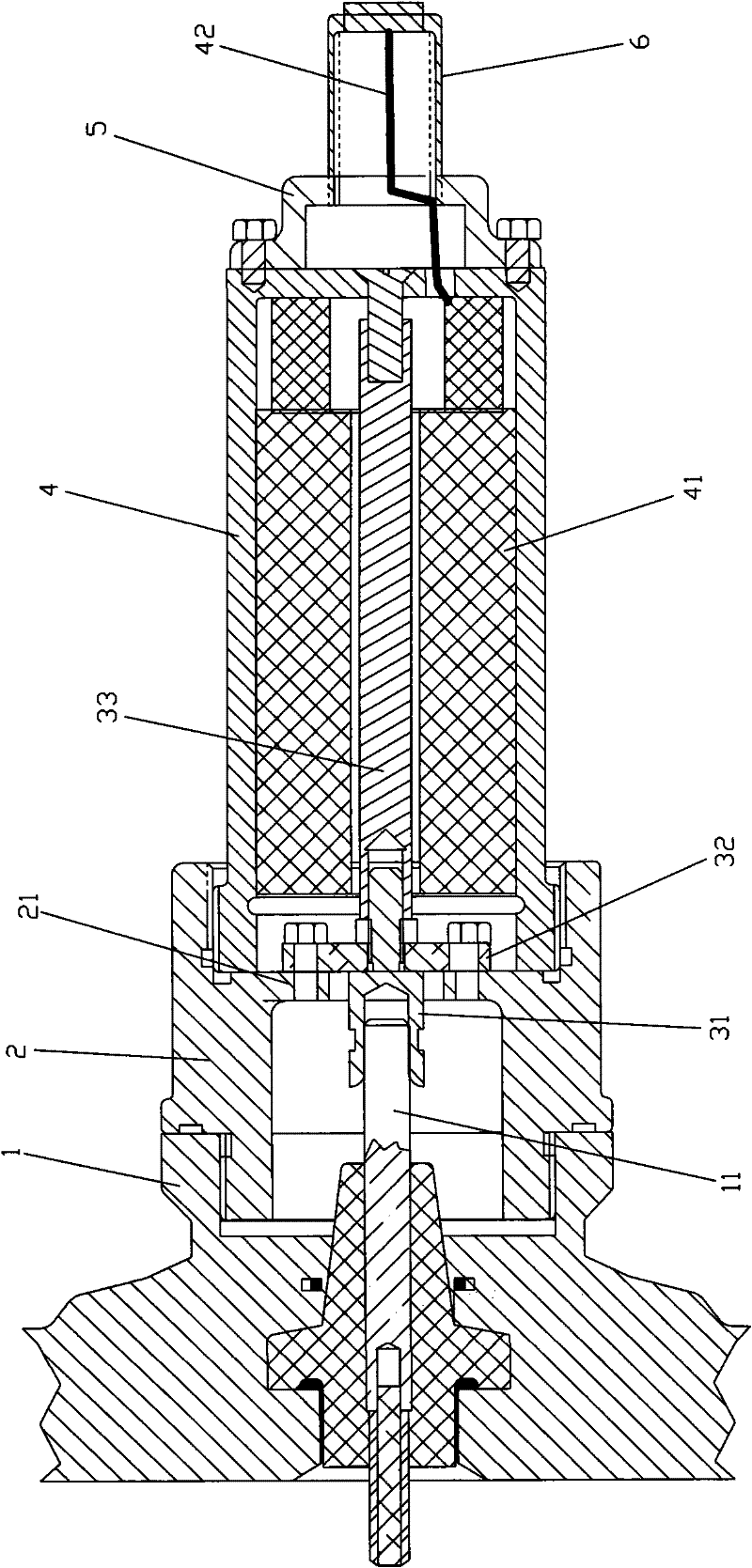 Integral connecting structure of transformer and current sensor