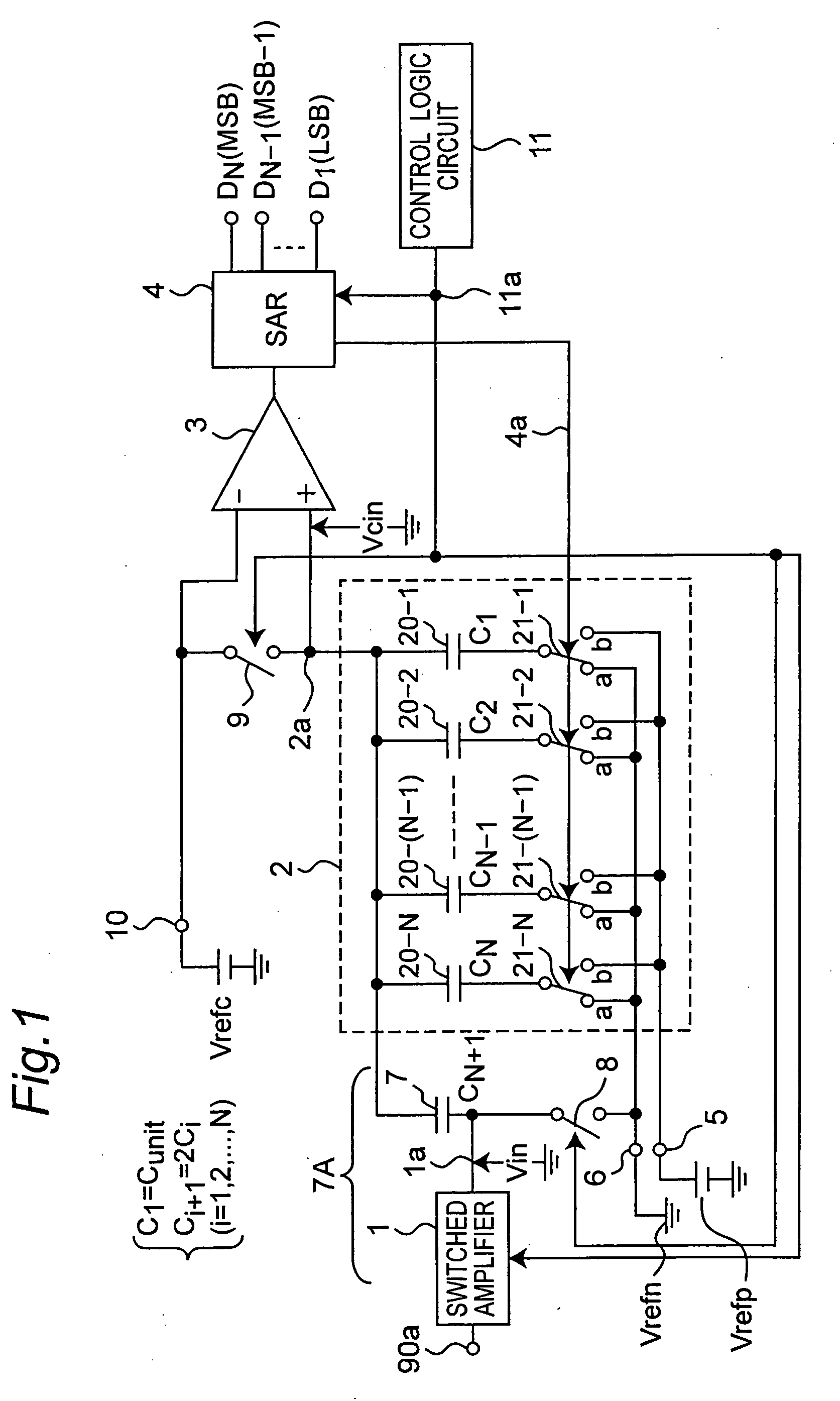 Analog to digital converter circuit of successive approximation type operating at low voltage