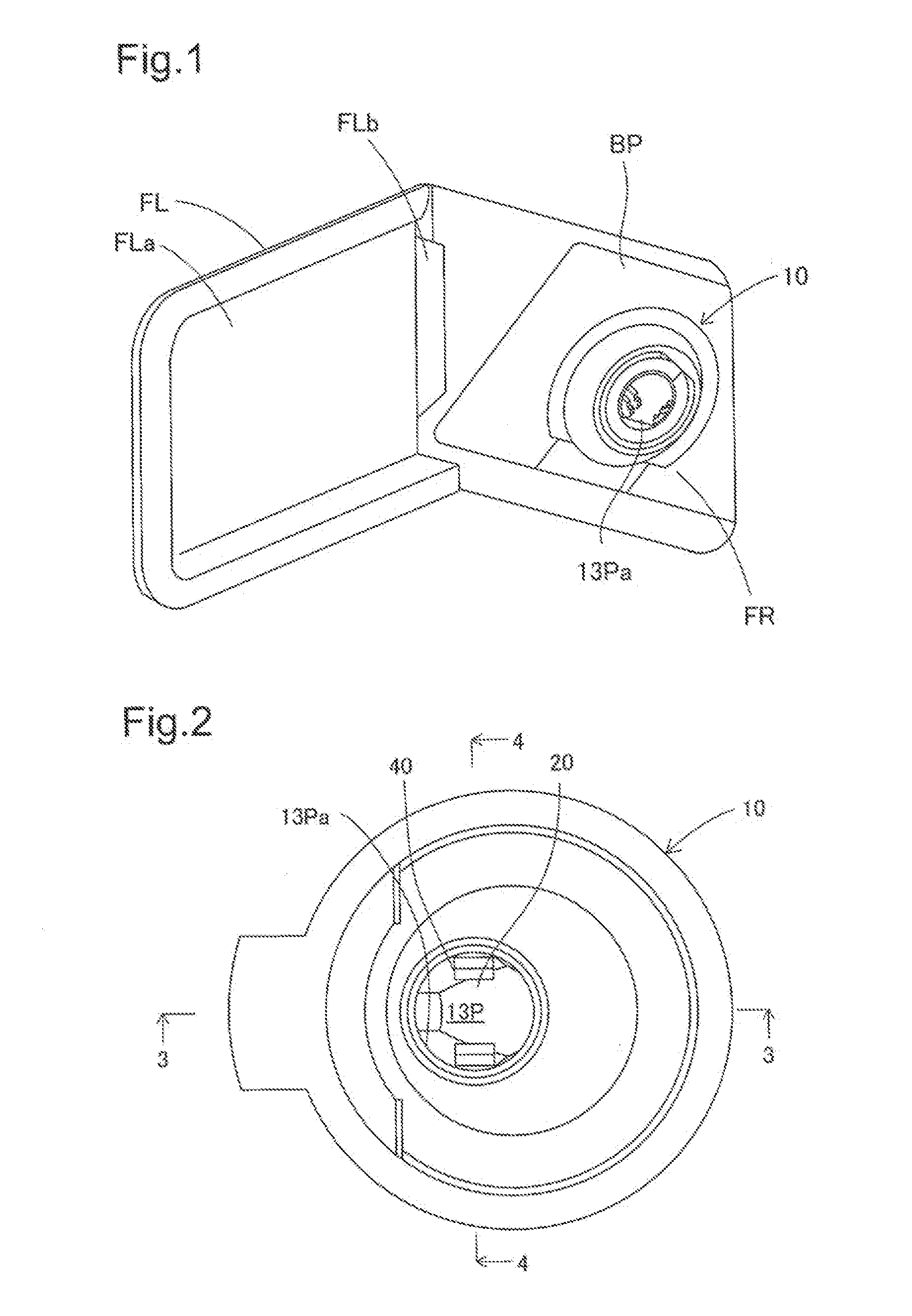 Fuel tank opening and closing device