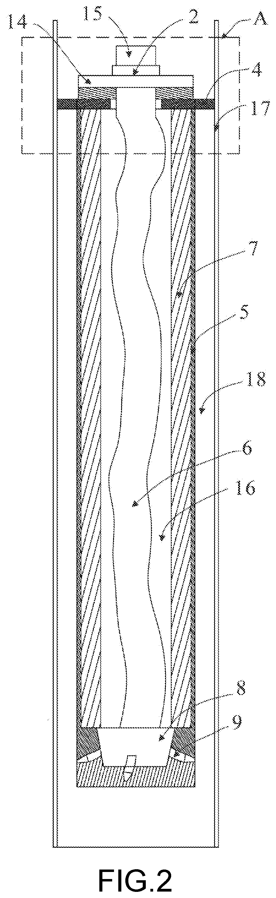 Pulse hydraulic fracturing tool and method for coiled tubing dragging with bottom packer