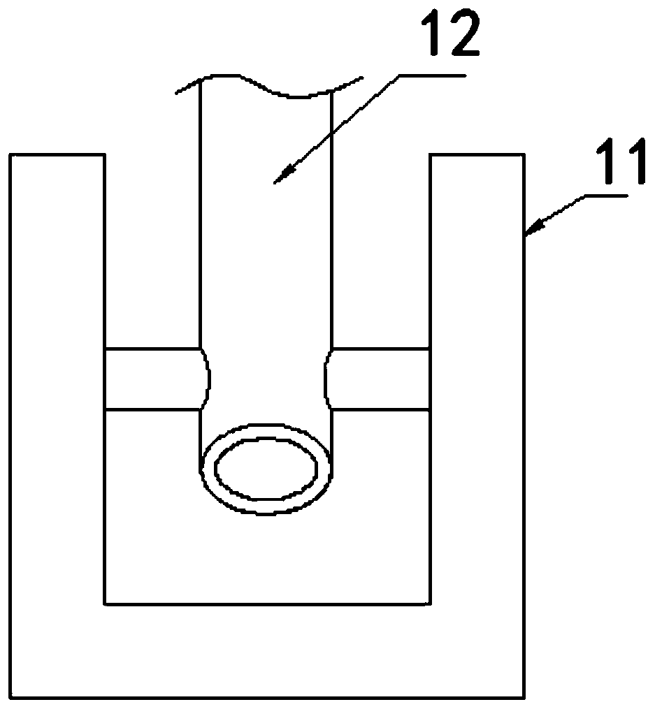 Fertilizing equipment for flower planting