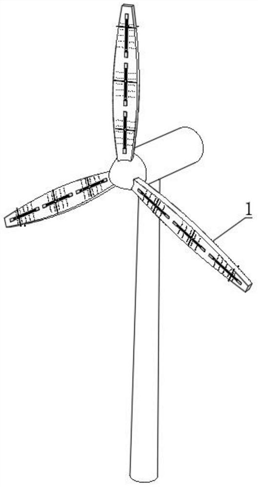 Deicing protection type wind power generation blade for alpine region