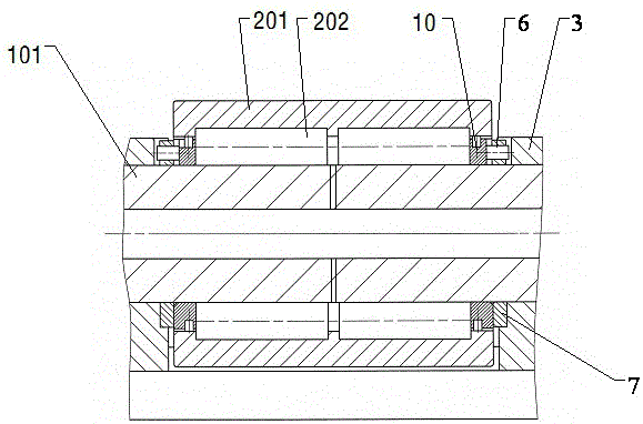 Lateral support structure for eighteen-roll mill