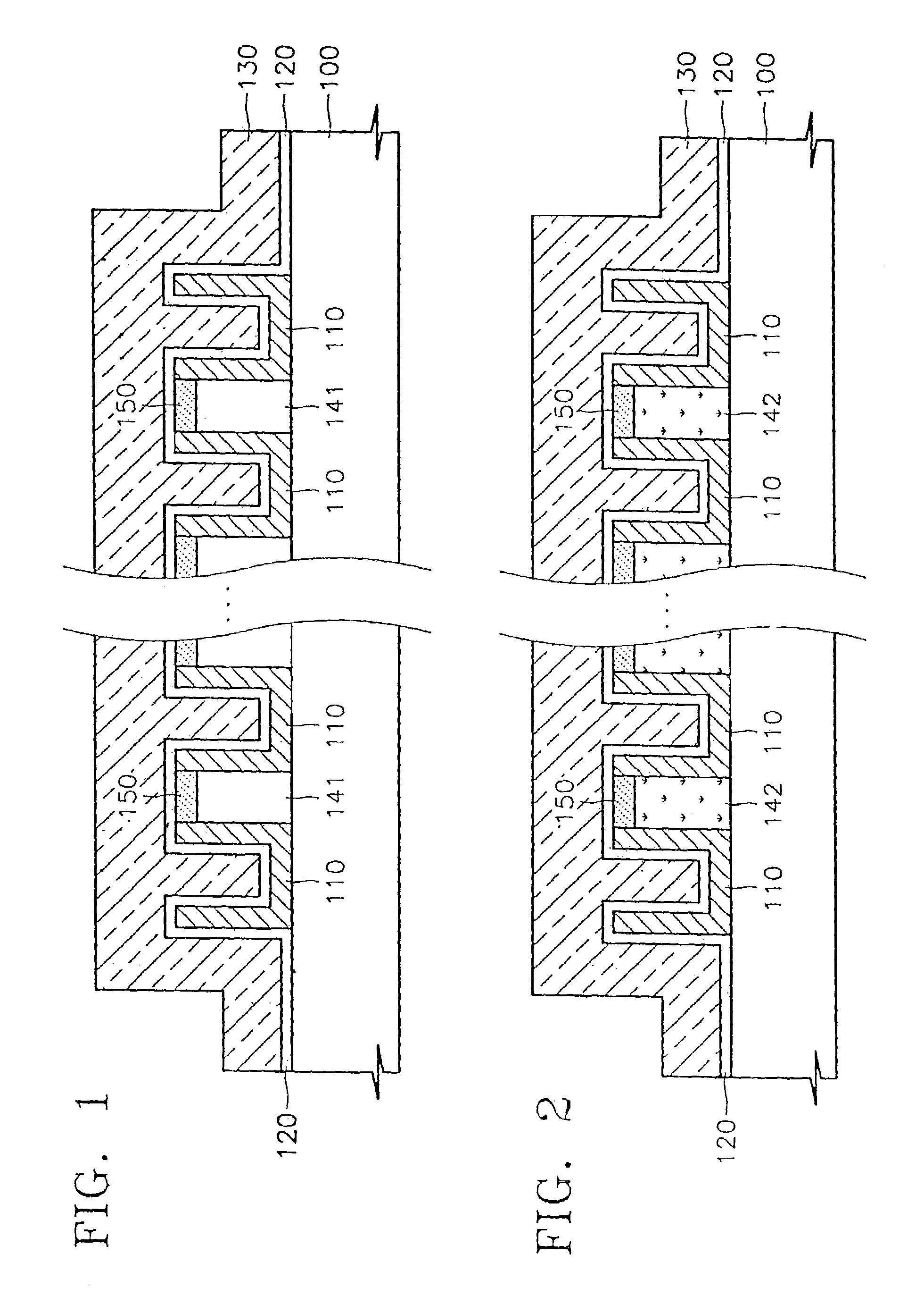 Method for fabricating capacitor array preventing crosstalk between adjacent capacitors in semiconductor device