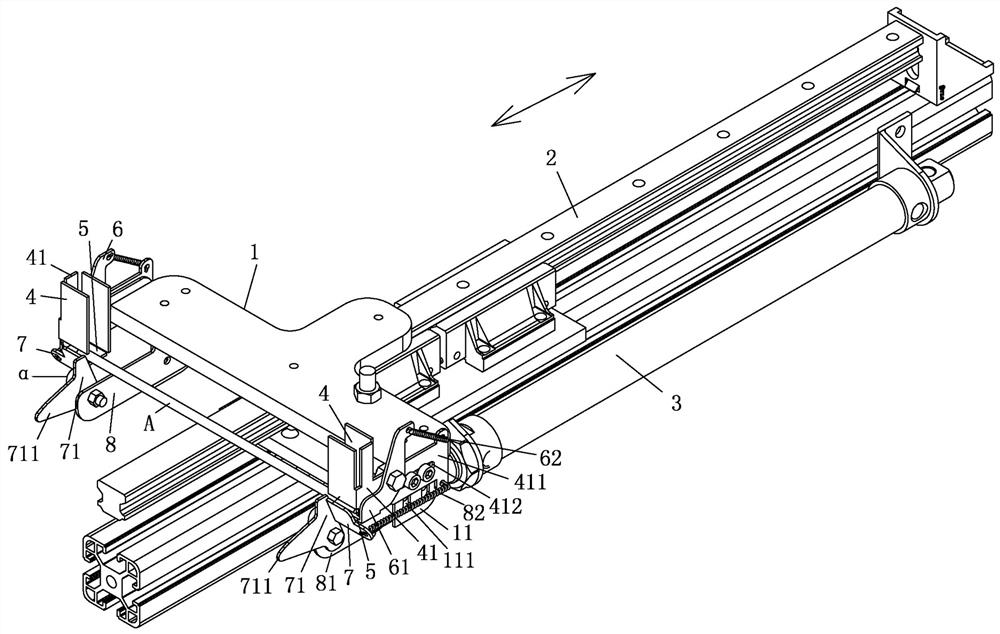 Pipe fitting feeding mechanism, tubular product machining assembly and tubular product machining machine