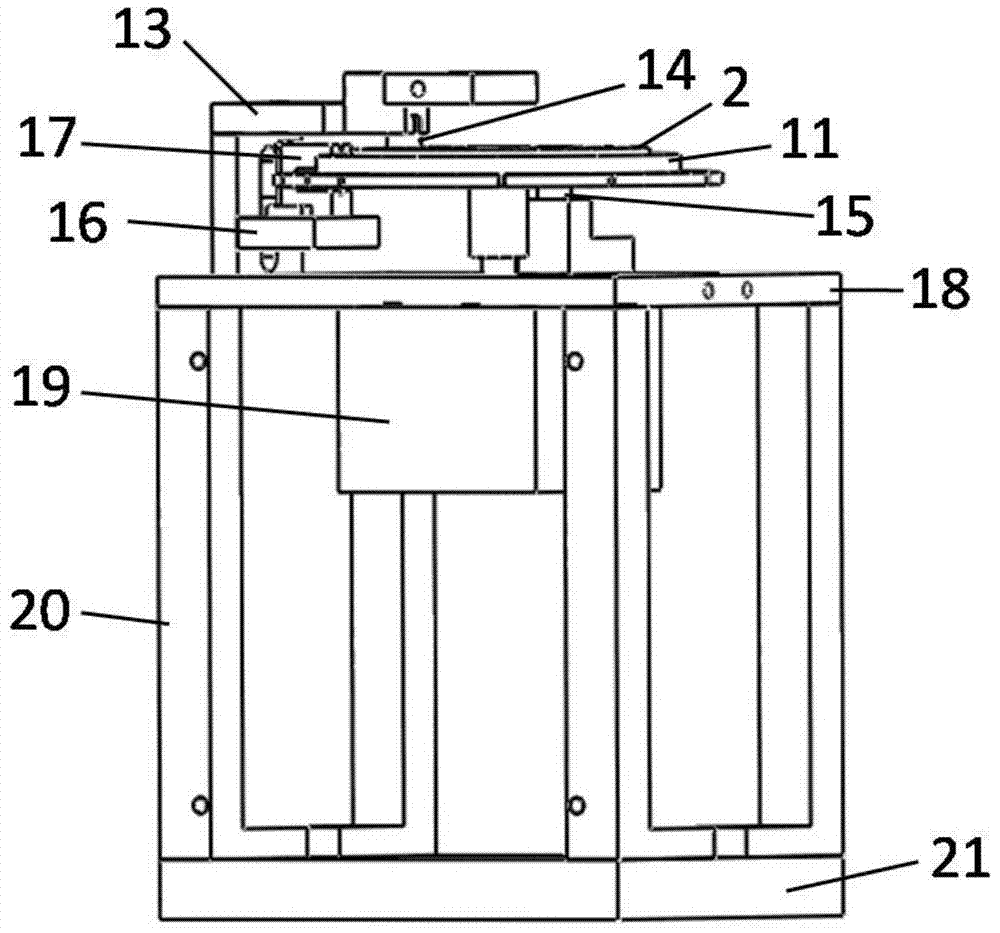 Microfluidic device for automatic extraction of nucleic acid