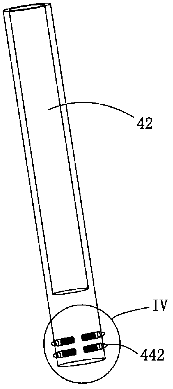Lifting rod structure and lamp thereof