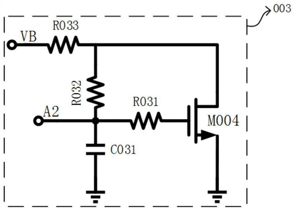 Low noise amplifier and base station radio frequency front end