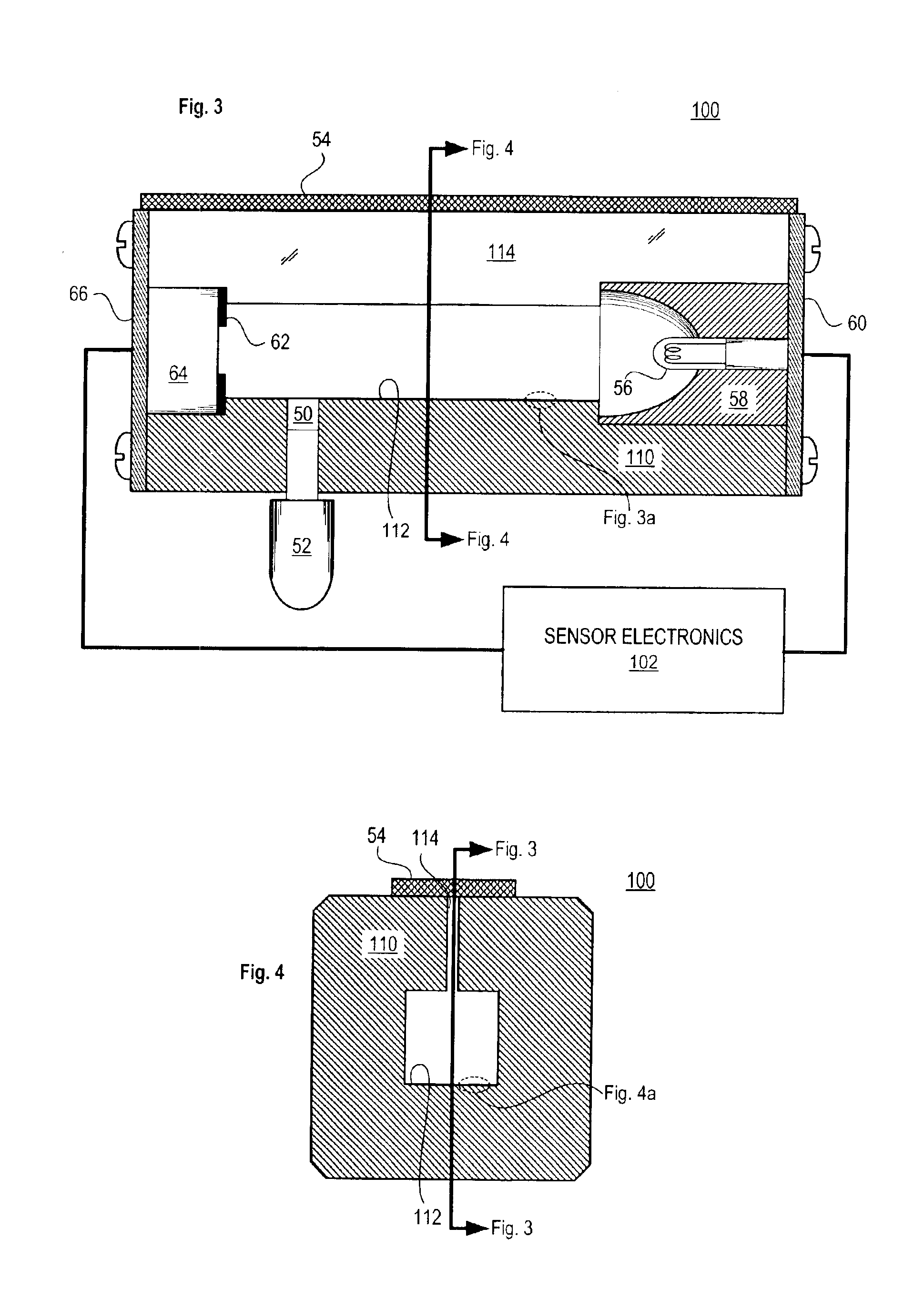 Gas sensor with slotted diffusive gas sample chamber