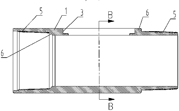Self-adaptive casing centralizer and righting method