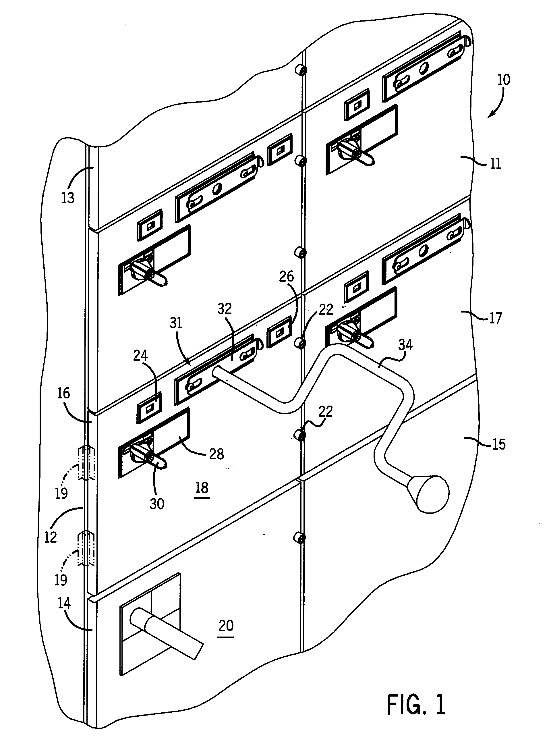Free-wheeling clutch for a motor control center subunit having moveable line contacts
