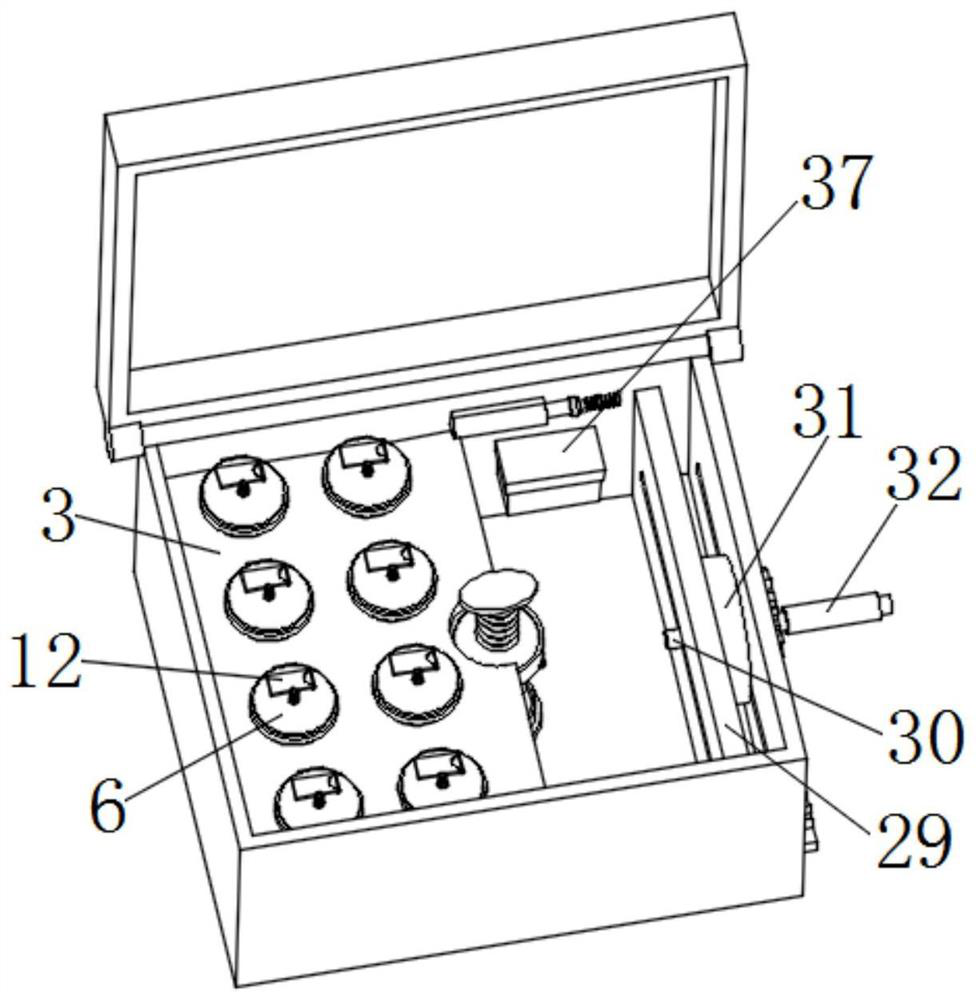 Environment-friendly pediatric clinical medicine metering device