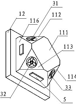 Fish tank cleaning robot and fish tank cleaning system