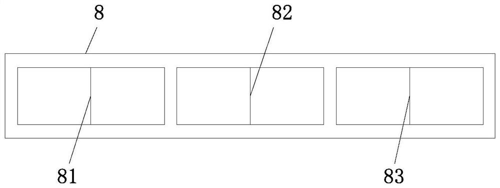 Balance force training device and training method thereof