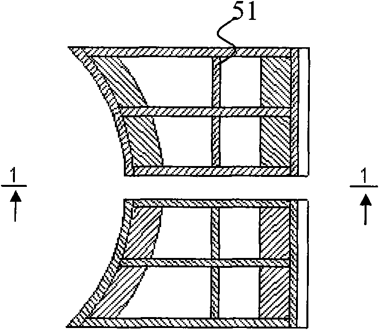 Cross steel plate water-stopping joint continuous concrete wall and joint construction method thereof