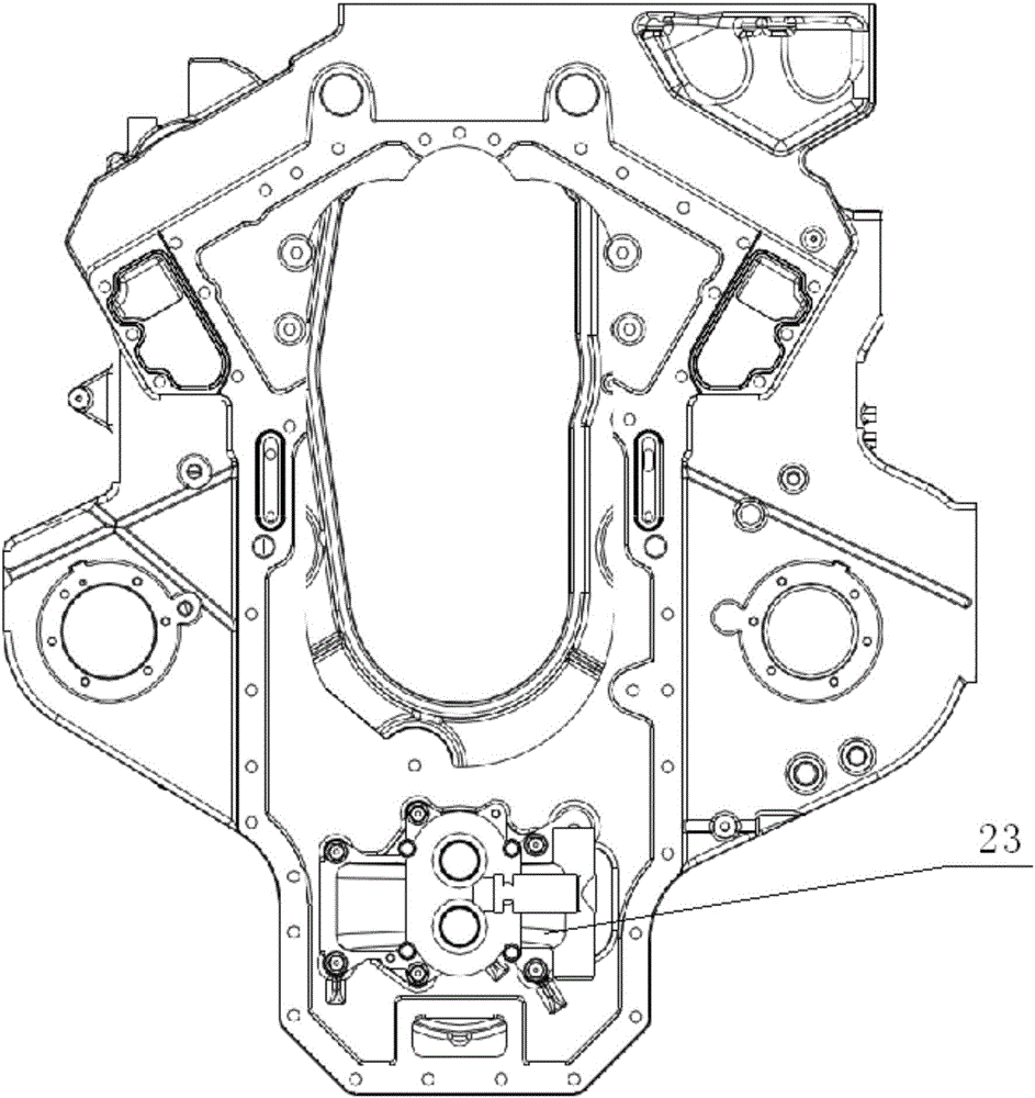 Engine and mounting structure capable of realizing internal arrangement of engine oil pump and applicable to engine