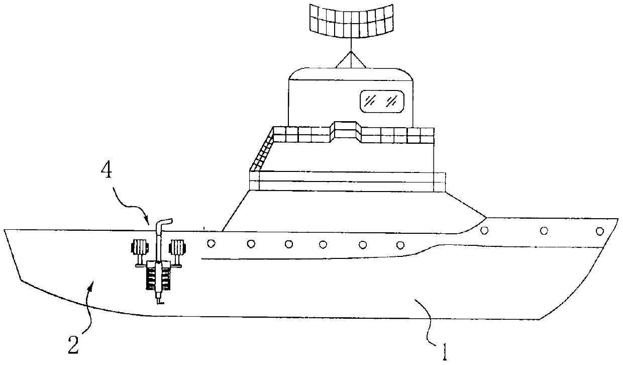 Scientific research ship with continuous sampling device for surface water during sailing
