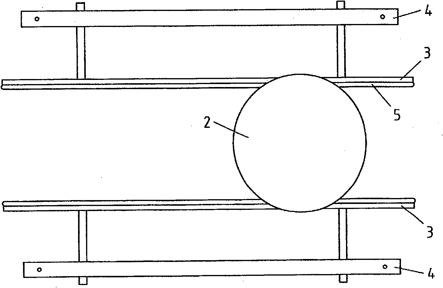 Device for conveying products