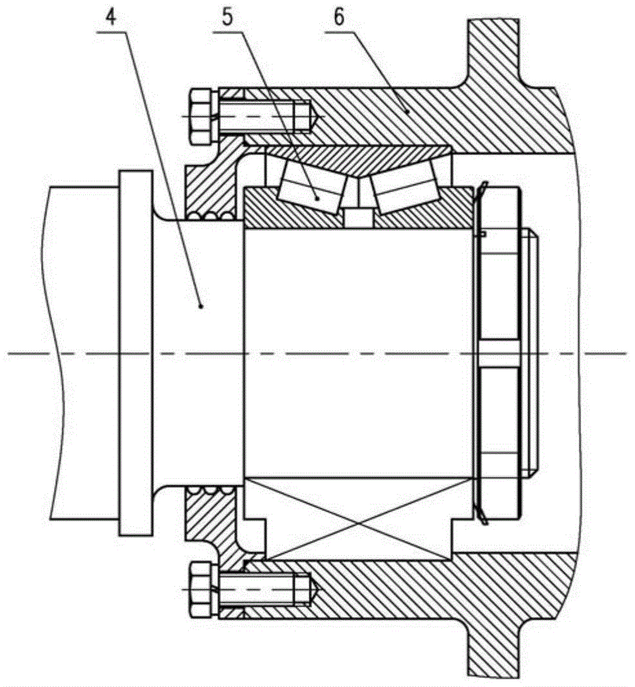 A rail vehicle and its rotatable frame