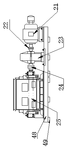 Crusher provided with automatic feeding component