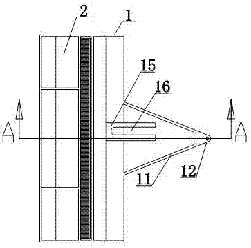 Agricultural fertilizer screening device used for pulverizing and stirring machine