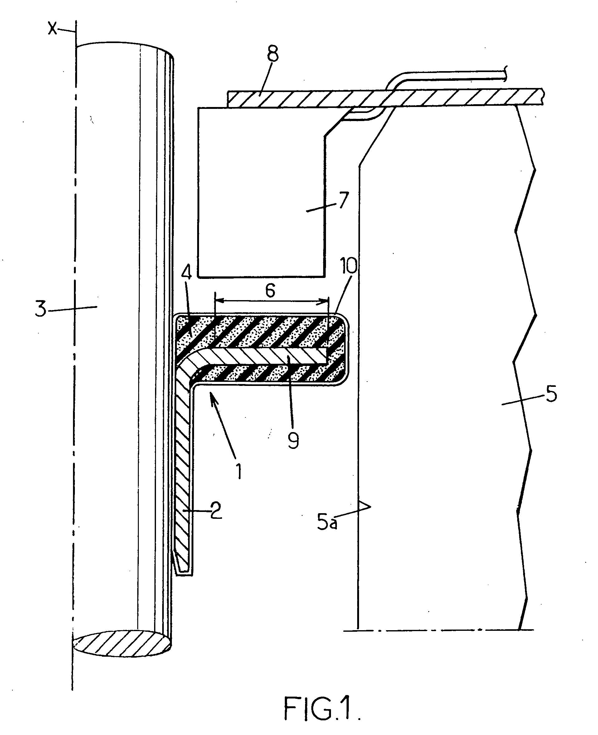 Encoder for a movable shaft, a device including such an encoder, and a method of fabricating such an encoder