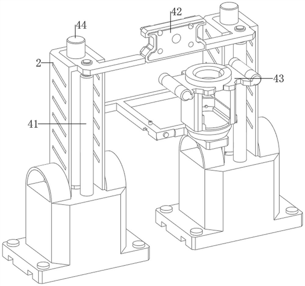 Intelligent box-packed medicine taking equipment capable of achieving automatic packaging