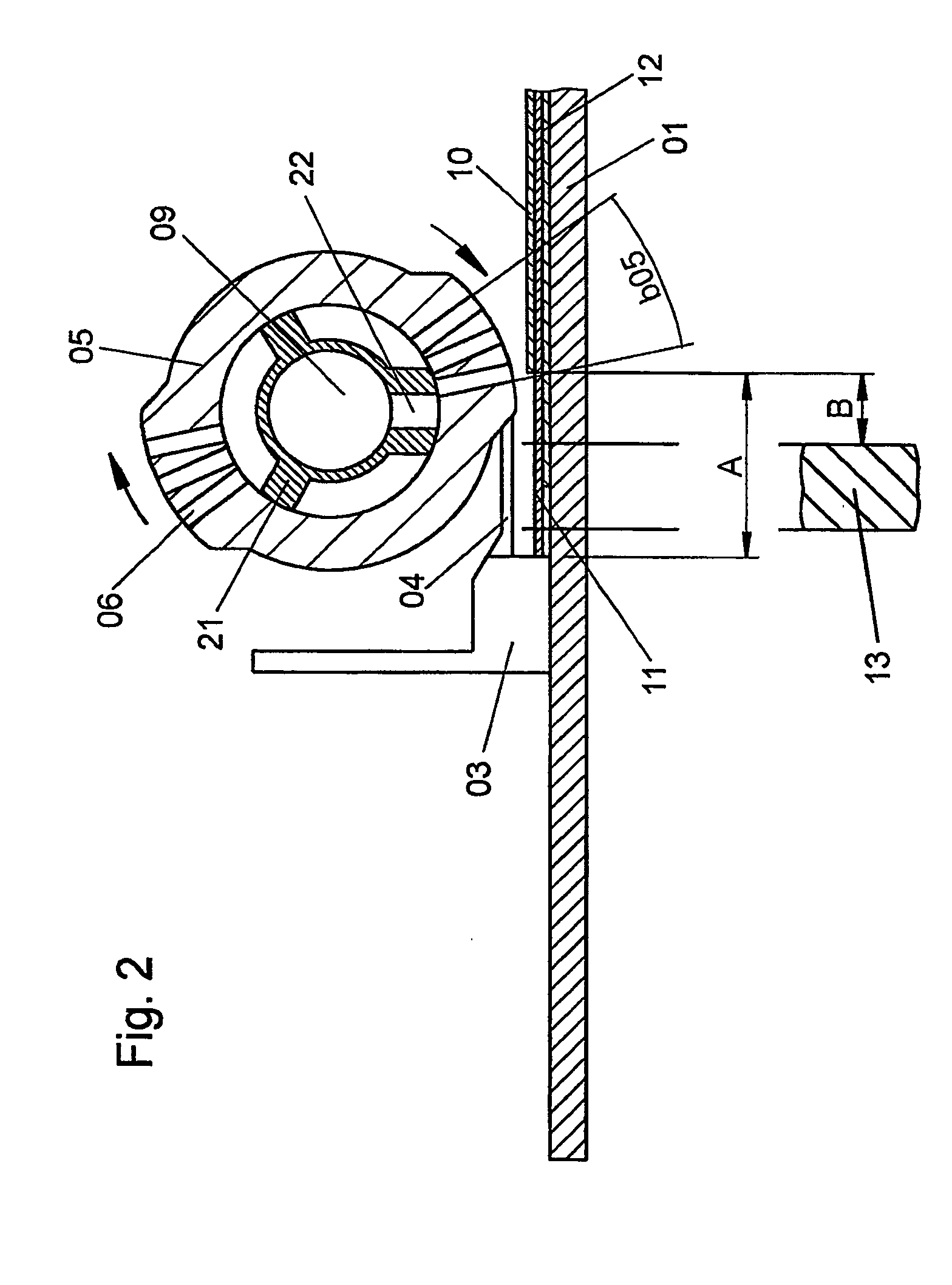 Devices for aligning sheets and a method for aligning sheets transversal to the direction of travel of the sheets