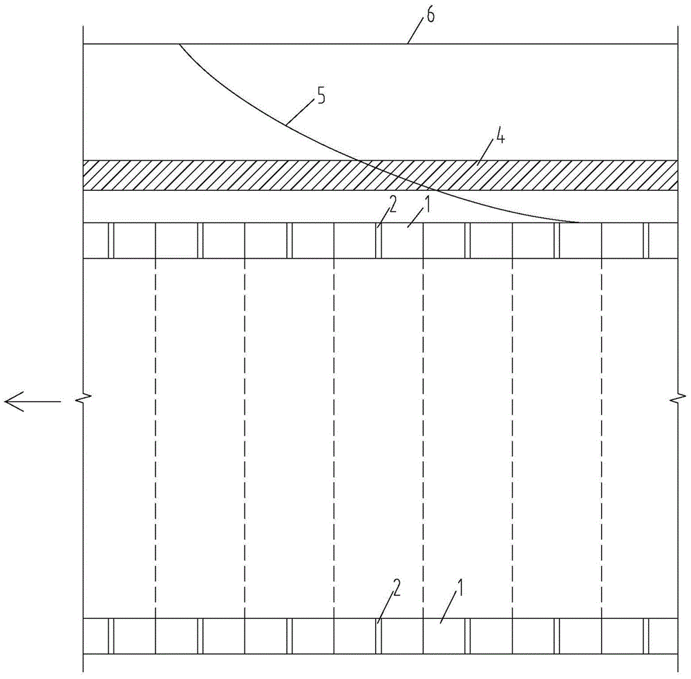 Method for preventing large-section rectangular pipe-jacking tunnel from generating soil loading phenomenon