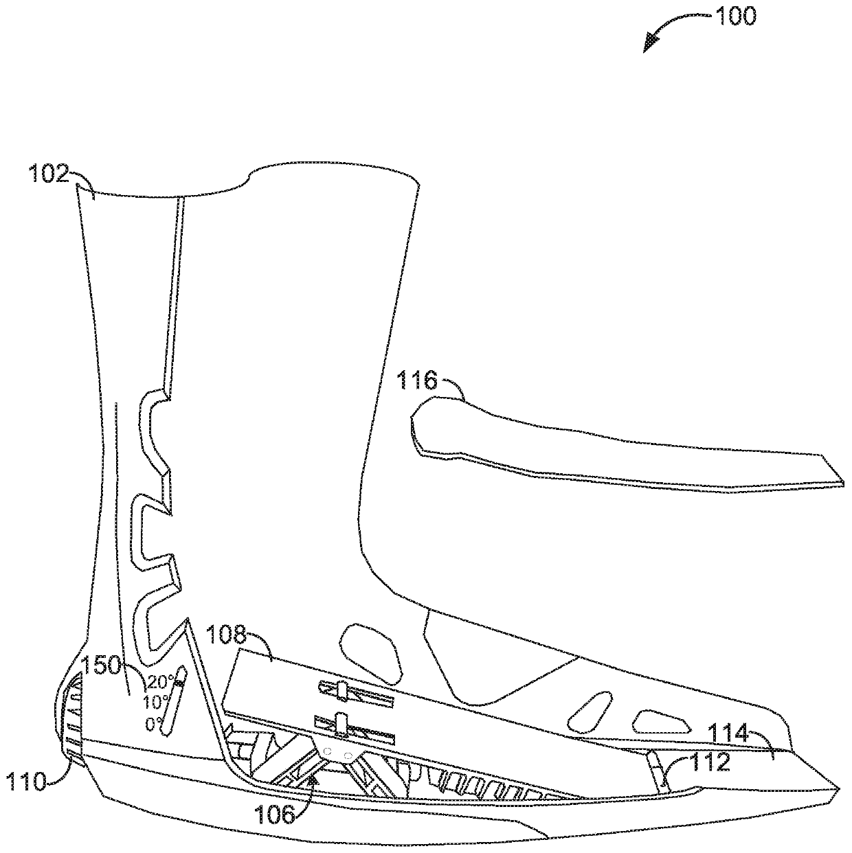 Orthopedic walking boot having a mechanically adjustable ramp insert
