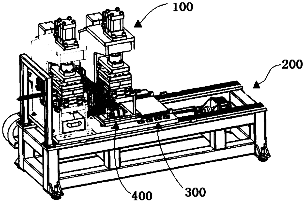 Novel continuous pressing and cutting machine