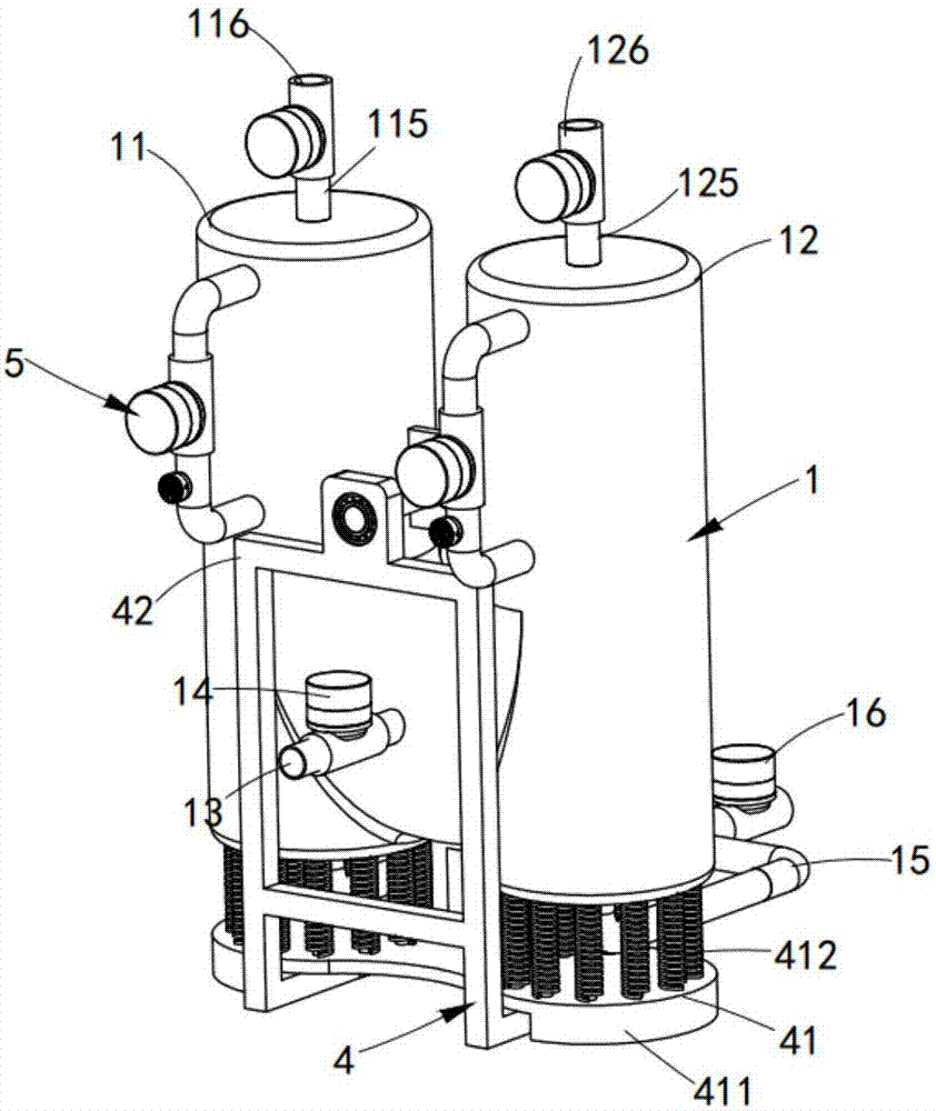 Automatic swing and stirring foaming device
