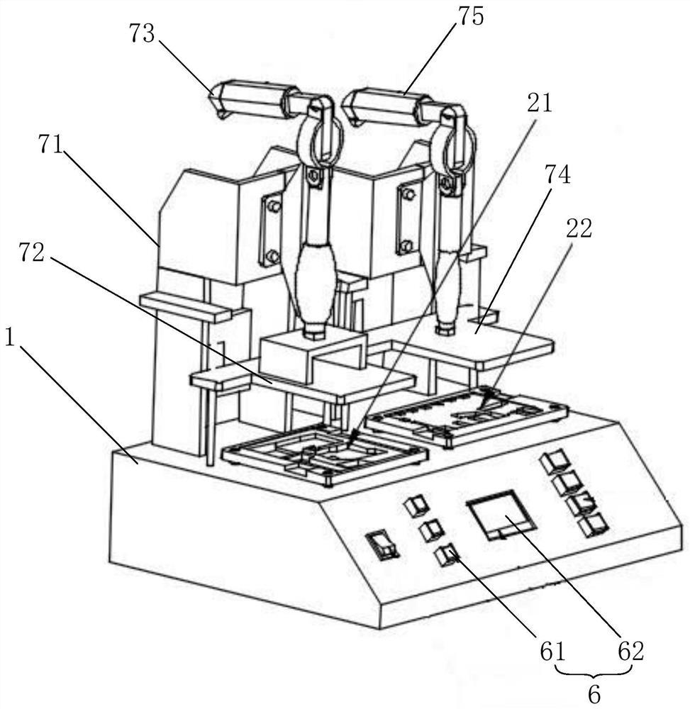 Circuit board testing device and circuit board testing method