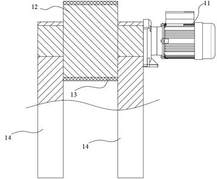 Conveyor device for automatic feeding of dryer with preliminary drying function