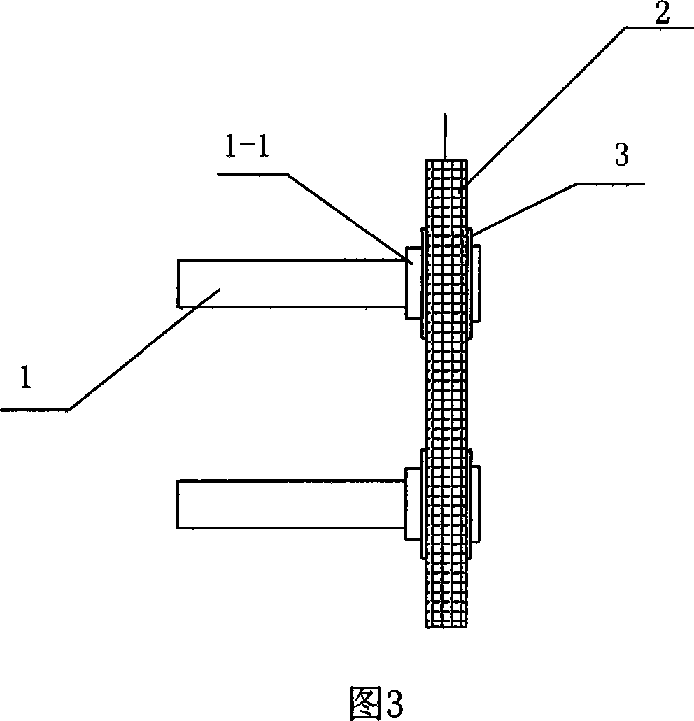 Microphone pin and method for connection it with printed circuit board