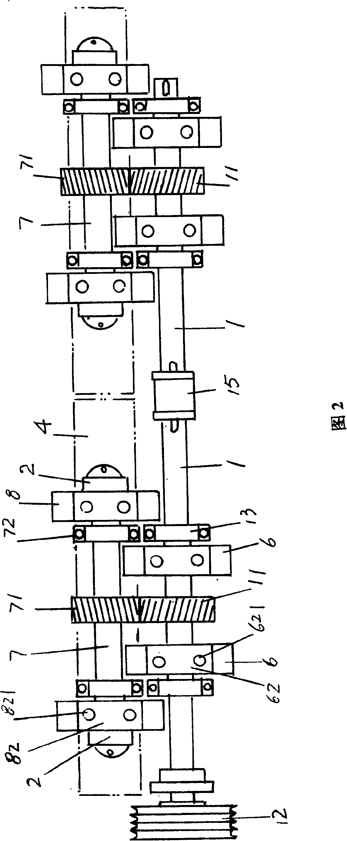 Transmission balance mechanism of needling machine