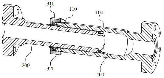 Telescopic wellhead connecting device