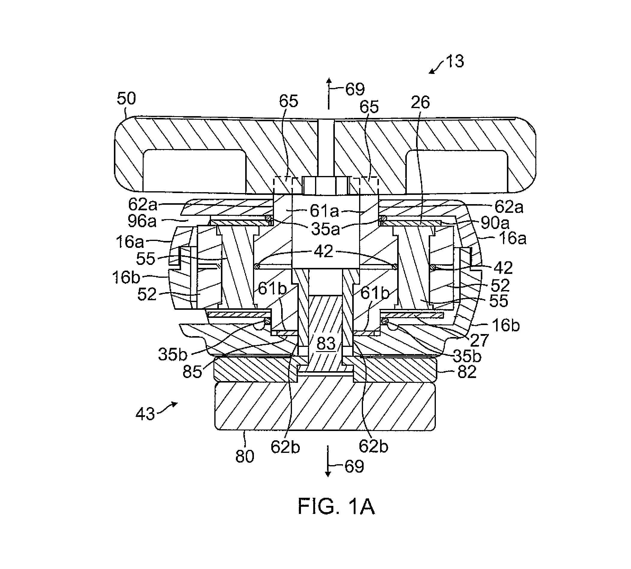 Medical device control handle with multiple puller wires