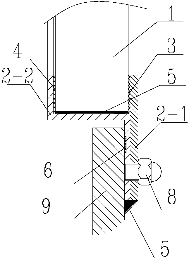 Vehicle electromagnetic shielding window and special vehicle applying same