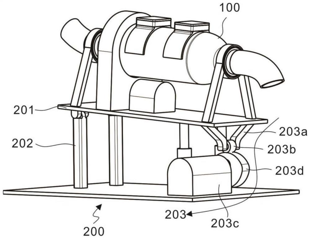 A grinding device based on pre-treatment of quartz powder