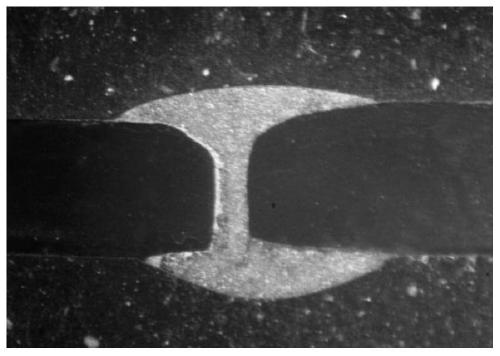 A kind of brazing method of titanium-steel plate butt joint with dual heat sources and low heat input