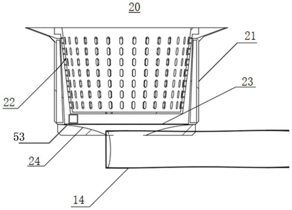 An integrated solid-liquid pollutant cleaning device and cleaning method for offshore waters