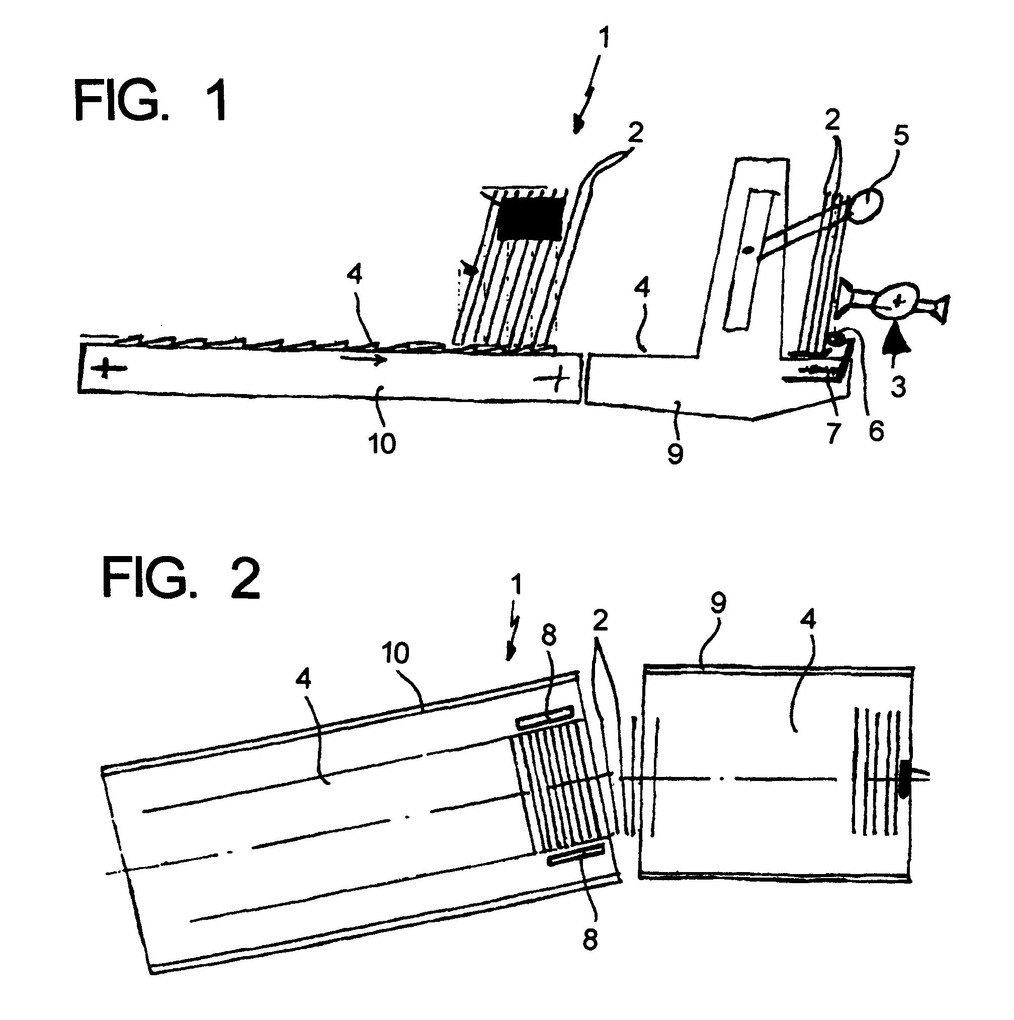 Method of feeding flattened cardboard cartons in a carton opening machine in a bottle, container, or article packaging plant, and a device therefor