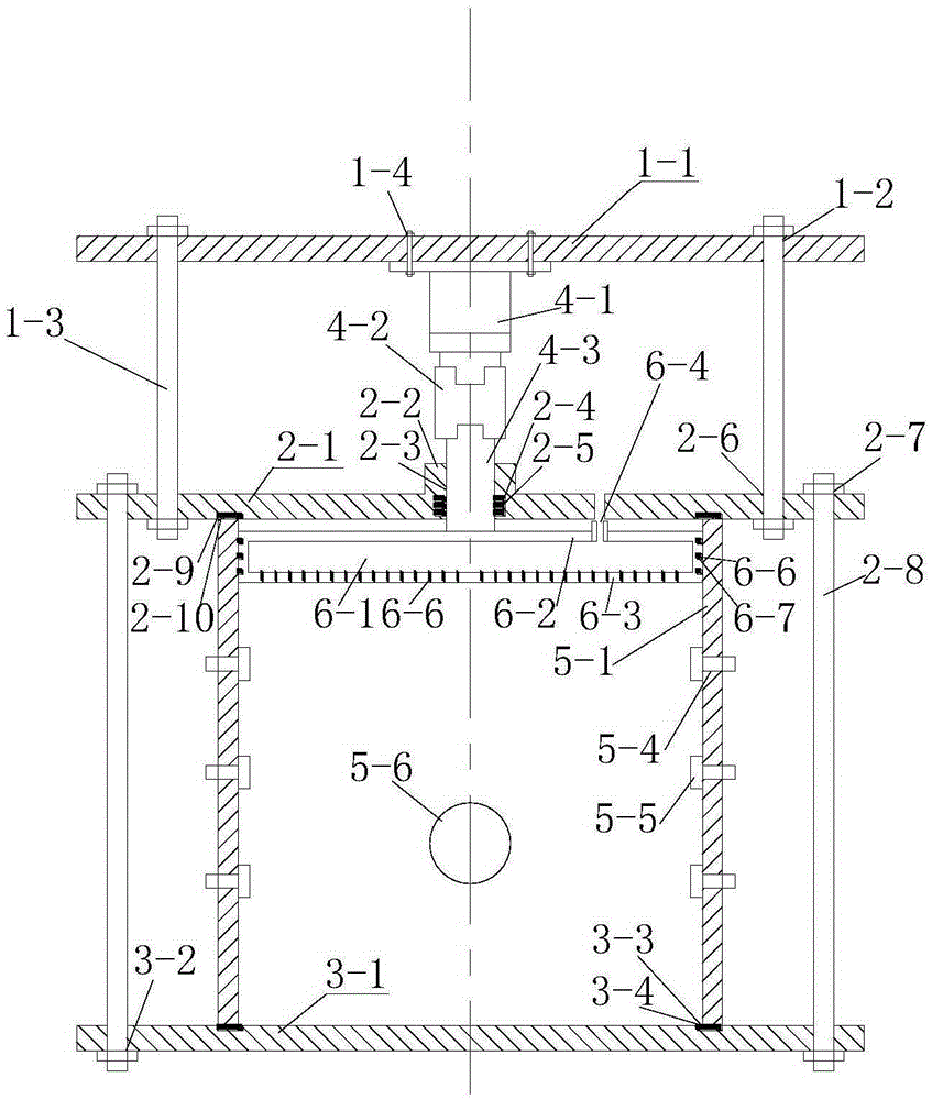 Tunnel seepage instability model test device and test method with ground pressure and water pressure controllable